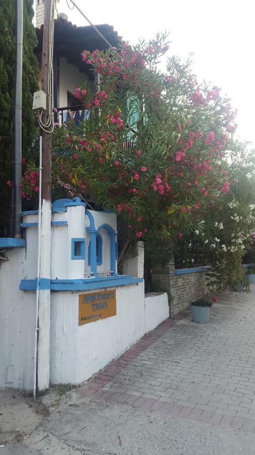 Tassos 2 Aparthotel Пефкохори Екстериор снимка