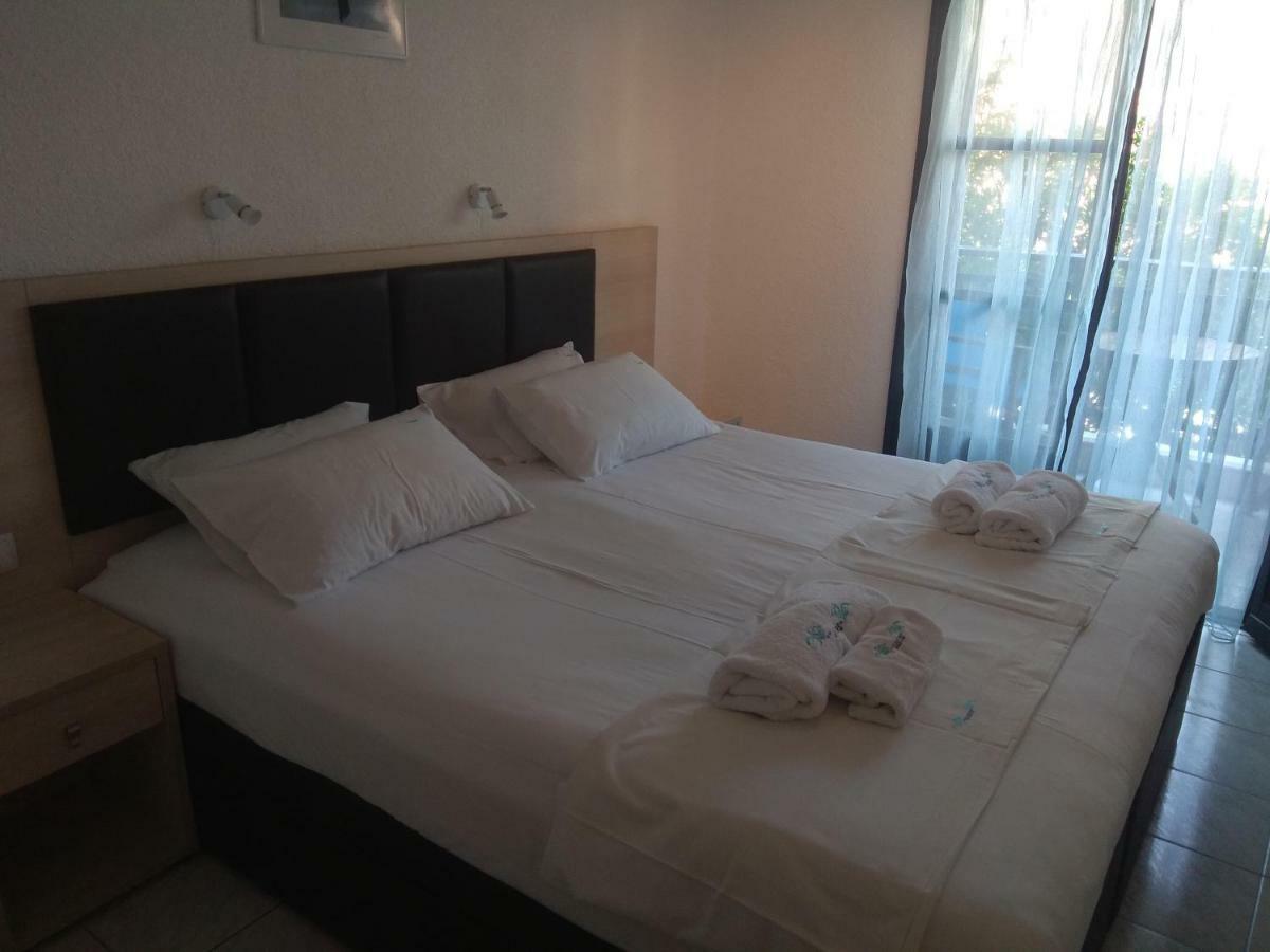 Tassos 2 Aparthotel Пефкохори Екстериор снимка